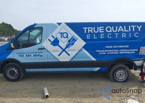 2023 Ford Transit-250 z USA, uszkodzony, nr VIN 1FTBR1Y85PKC03205